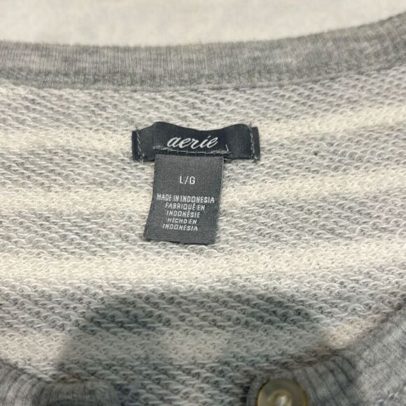 aerie Knit Henley Top Shirt Pullover Gray White Stripe Sz L Long Sleeve Pocket - Picture 7 of 10